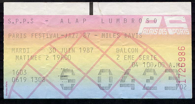 MilesDavis1987-06-30PalaisDesSportsParisFrance (3).jpg